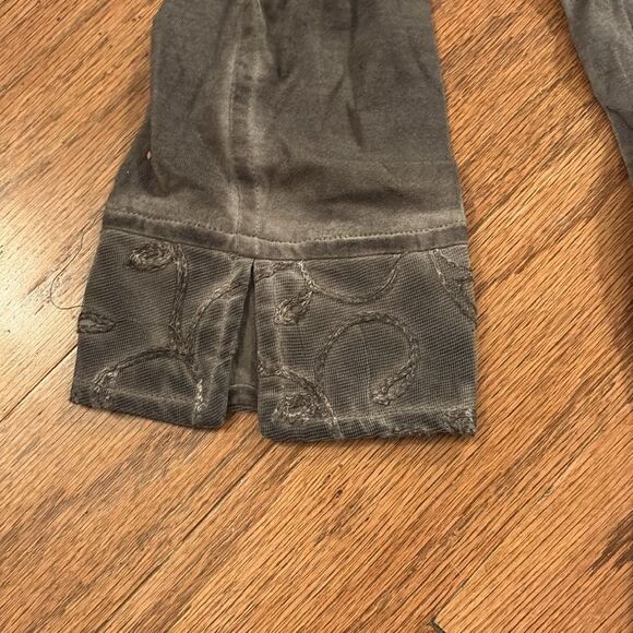 NWOT Parsley and Sage size medium olive green shirt, very beautiful and soft - Picture 7 of 9